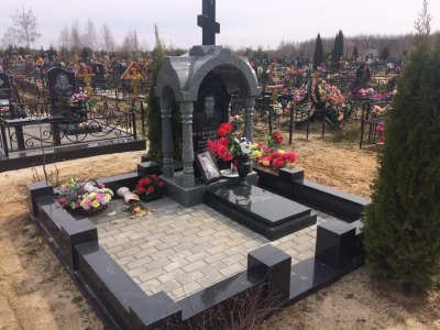 Установка памятников - вид 1 миниатюра